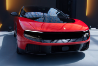 Първата жертва на Ferrari Luce? Шефът на маркетинга напуска след бурните реакции към електромобила